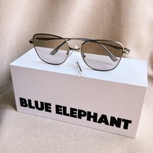 Discontinued Blue Elephant Demia Grey Tint Sunglasses, Silver Frame, Korea